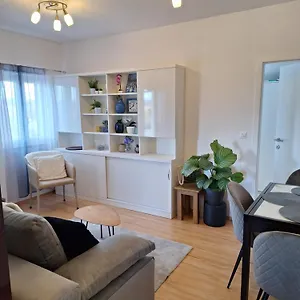 Dorina , Buje Croazia